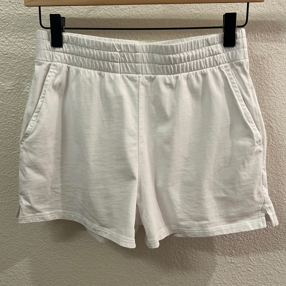 ARITZIA WILFRED FREE SHORTS